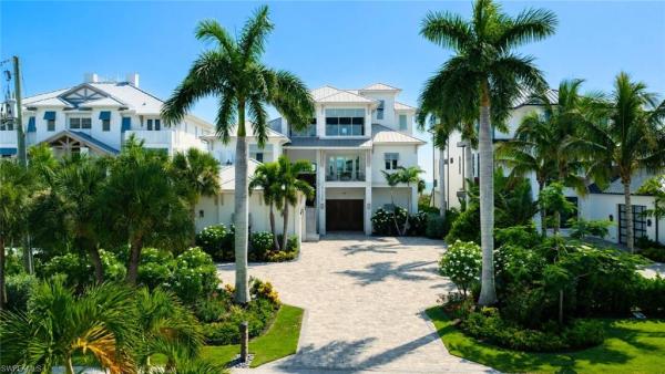 Flamingo Park, 6120 Court St, Fort Myers Beach, Florida 33931, image 2
