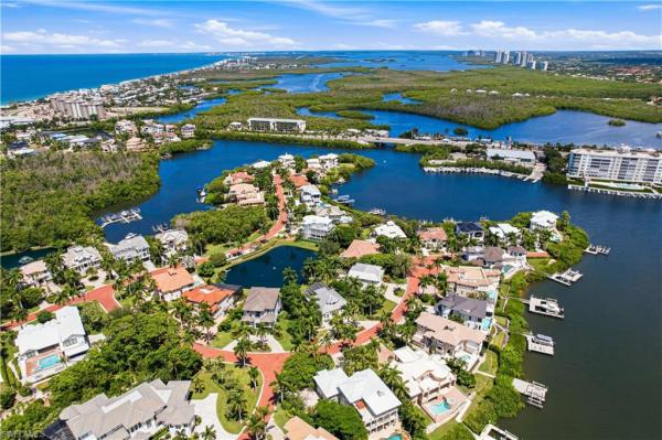 207 San Mateo Dr, Naples, Florida 34134, image 1