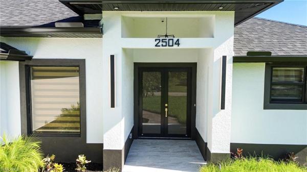 2504 SW 52nd St, Lehigh Acres, Florida 33976, image 1