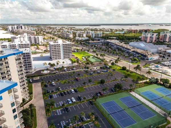 Estero Beach & Tennis Club, 7300 Estero Blvd #403, Fort Myers Beach, Florida 33931, image 2