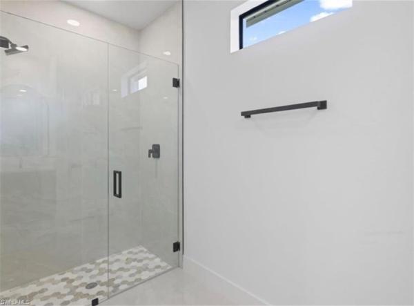 4727 Notthingham Dr, Fort Myers, Florida 33905, image 1
