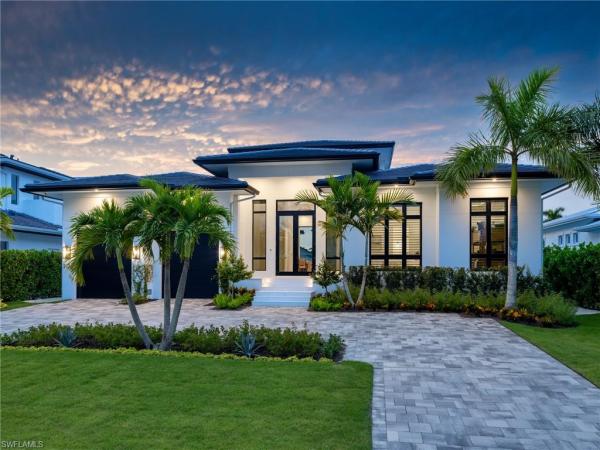 Royal Harbor, 2126 Snook Dr, Naples, Florida 34102, image 1