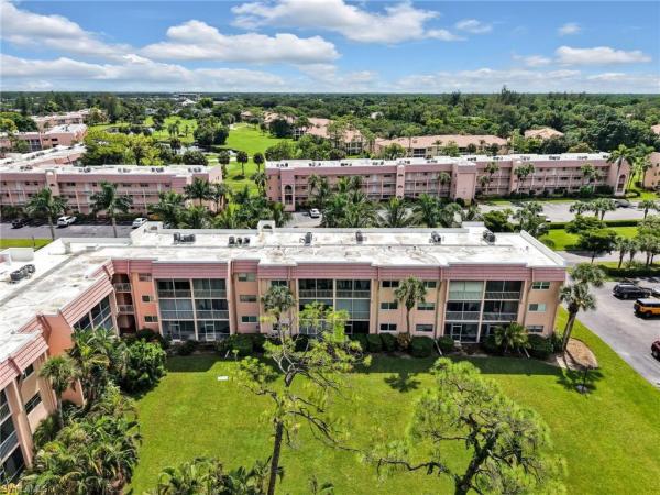 150 Turtle Lake Ct #303, Naples, Florida 34105, image 1