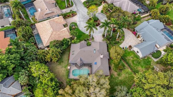 Oakmont At Pelican Bay, 812 Pine Creek Ln, Naples, Florida 34108, image 1