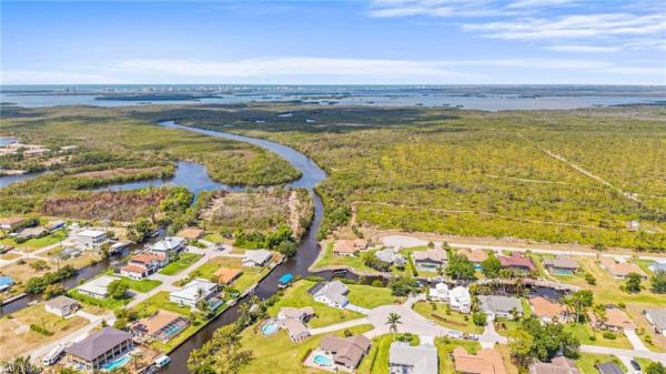 Quarterdeck Cove, 20640 Porthole Ct, Estero, Florida 33928, image 2