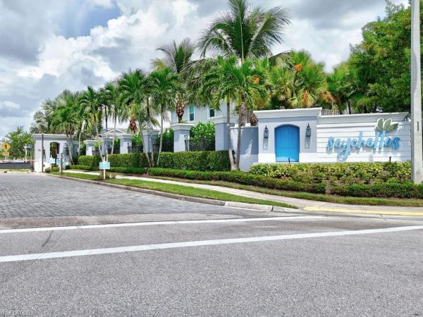 Seychelles, 2626 Seychelles Cir #1405, Naples, Florida 34112, image 1