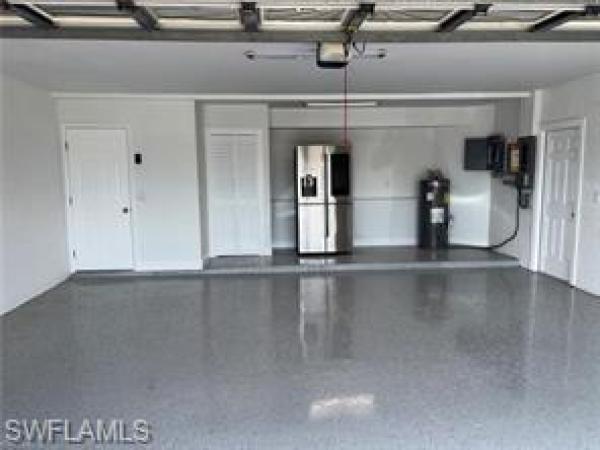 Cape Coral Residential, 1927 31st Ter, Cape Coral, Florida 33914, image 2