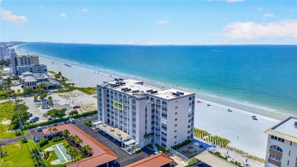 26000 Hickory Blvd #604, Bonita Springs, Florida 34134, image 2