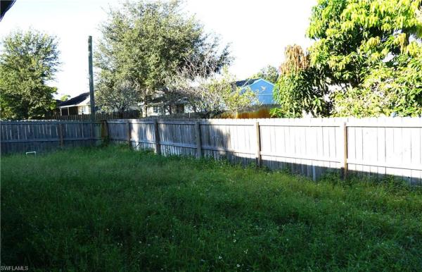 San Carlos Park, 17376 Connecticut Rd, Fort Myers, Florida 33967, image 1