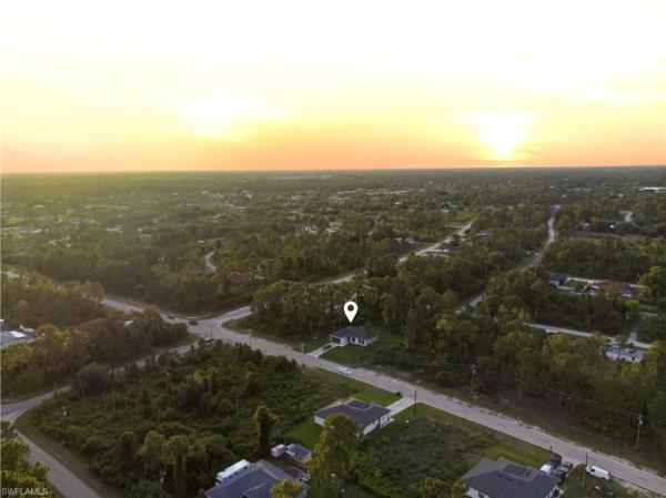 Lehigh Acres, 923 Milwaukee Blvd, Lehigh Acres, Florida 33974, image 1