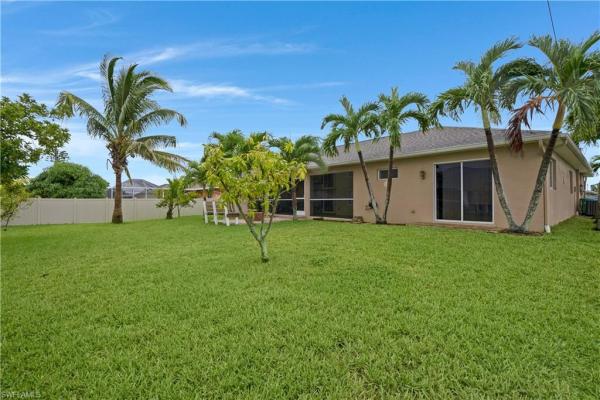 Cape Coral Residential, 106 11th Ter, Cape Coral, Florida 33991, image 2