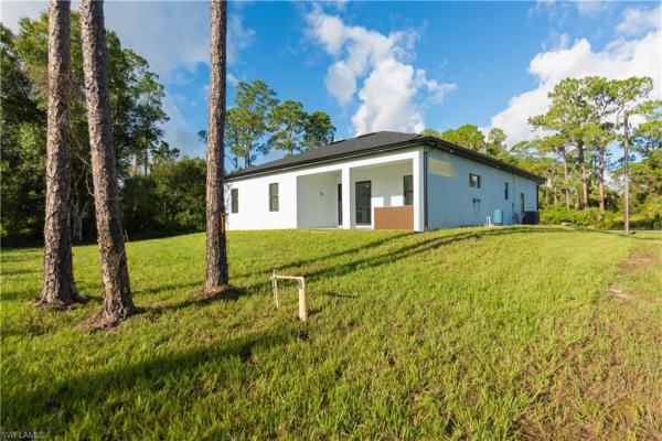 Lehigh Acres, 327 S Lownde Ave, Lehigh Acres, Florida 33974, image 1
