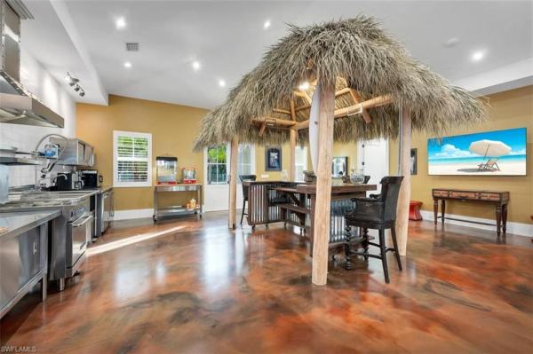 Naples No HOA, 2401 Coach House Ln, Naples, Florida 34105, image 1