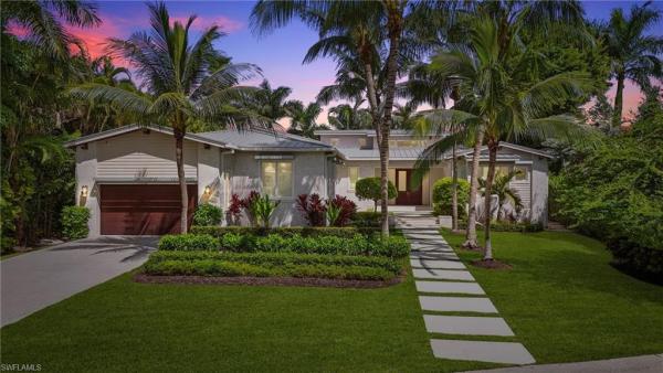 Olde Naples, 185 North Lake Dr, Naples, Florida 34102, image 1