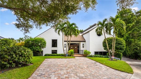 Palm River Estates, 114 Westwood Dr, Naples, Florida 34110, image 1