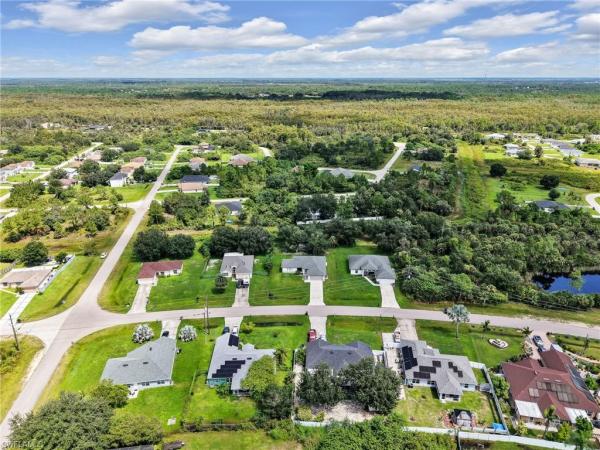 Greenbriar, 442 Windermere Dr, Lehigh Acres, Florida 33972, image 1