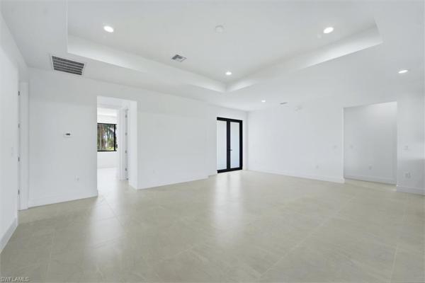 Cape Coral Residential, 19 25th St, Cape Coral, Florida 33993, image 2