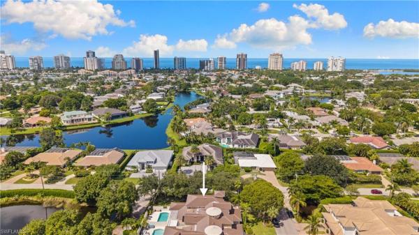 Villas Pienza At Park Shore, 4840 Boulevard Ct, Naples, Florida 34103, image 1