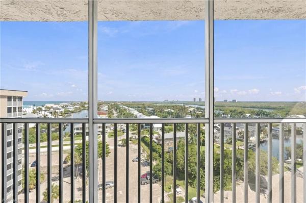 Beach & Tennis Club, 5800 SW Bonita Beach Rd #2003, Bonita Springs, Florida 34134, image 3