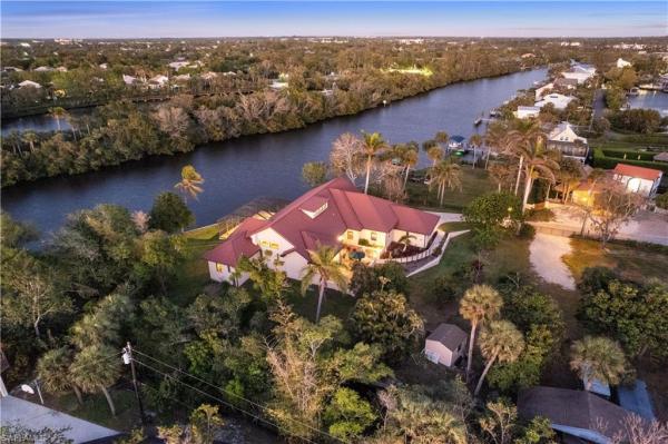 27557 Shore Dr, Bonita Springs, Florida 34134, image 1