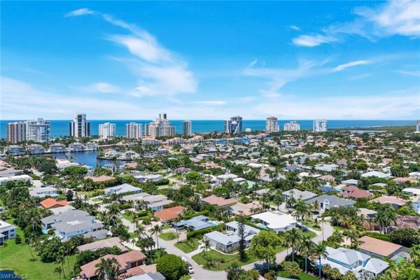 Park Shore, 524 Turtle Hatch Ln, Naples, Florida 34103, image 1