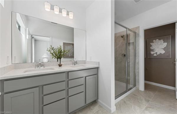 Solis Grande, 27810 Solis Grande Dr, Bonita Springs, Florida 34135, image 1