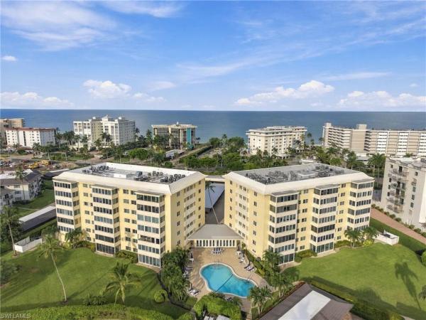 3410 N Gulf Shore Blvd #304, Naples, Florida 34103, image 1