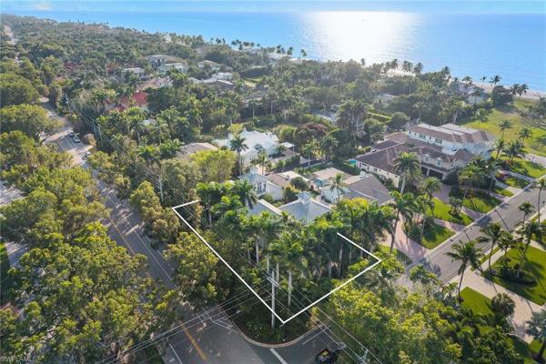 Aqualane Shores, 1800 Gordon Dr, Naples, Florida 34102, image 1