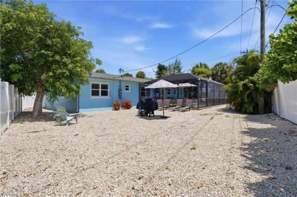 Beach Estates, 240 Fairweather Ln, Fort Myers Beach, Florida 33931, image 1