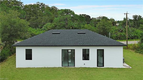 1917 Roderick Ln, Lehigh Acres, Florida 33972, image 1