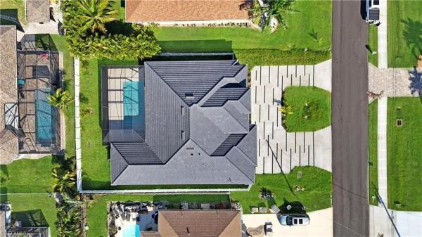 Cape Coral Residential, 2667 32nd St, Cape Coral, Florida 33914, image 1