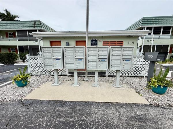 200 Valley Stream Dr #4B, Naples, Florida 34113, image 1