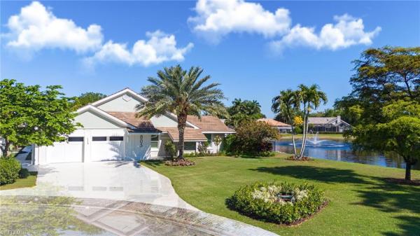Pinecrest At Pelican Bay, 805 Lake Vista Ct, Naples, Florida 34108, image 1