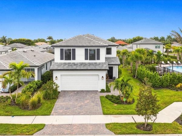 Bonita Del Sol, 25037 Surf Haven Ln, Bonita Springs, Florida 34135, image 1