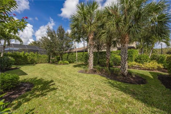 16241 Borelle Cir, Naples, Florida 34110, image 1