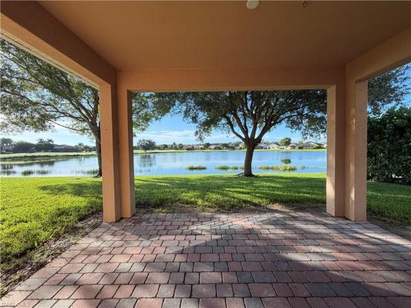 Valencia Country Club, 1484 Birdie Dr, Naples, Florida 34120, image 1