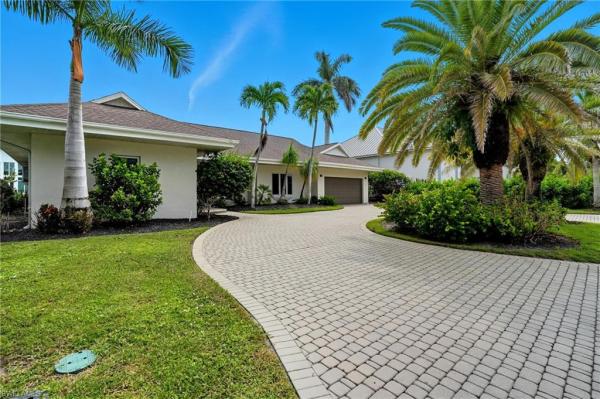 Seagate, 5122 Starfish Ave, Naples, Florida 34103, image 1