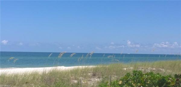 4621 Bayshore Dr #Q6, Naples, Florida 34112, image 1