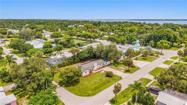 Fort Myers Residential, 1428 Coconut Dr, Fort Myers, Florida 33901, image 1