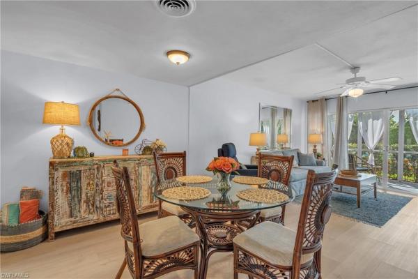 2064 Alamanda Dr #7, Naples, Florida 34102, image 1