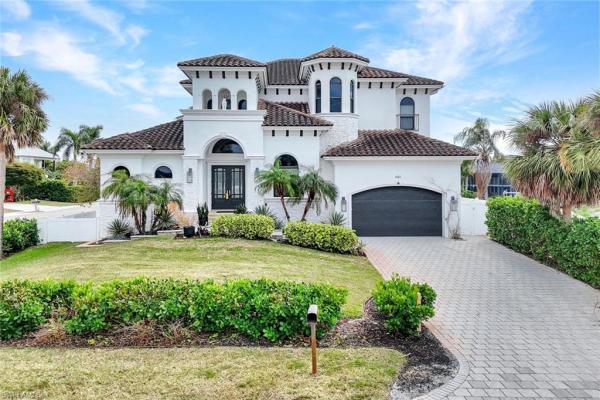 Conners At Vanderbilt Beach, 494 Seagull Ave, Naples, Florida 34108, image 1