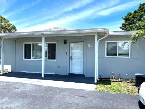 Coconut Grove At Olde Naples, 883 E Coconut Cir, Naples, Florida 34104, image 1
