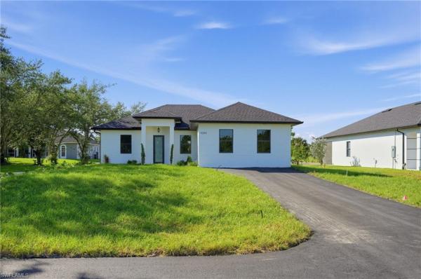 Golden Gate Estates, 4284 NE 72nd Ave, Naples, Florida 34120, image 1