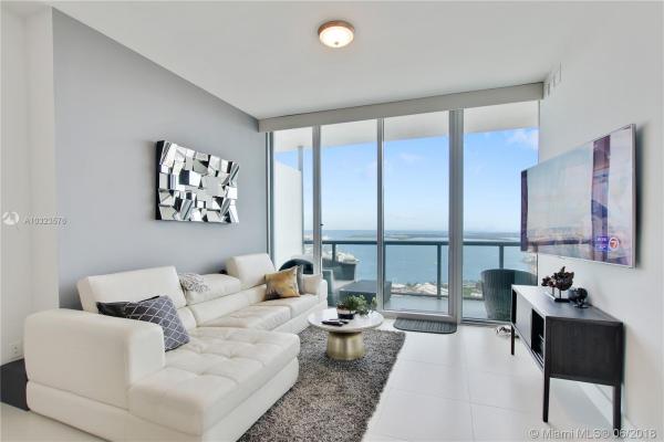 MarinaBlue, 888 Biscayne Blvd #5005, Miami, Florida 33132, image 2