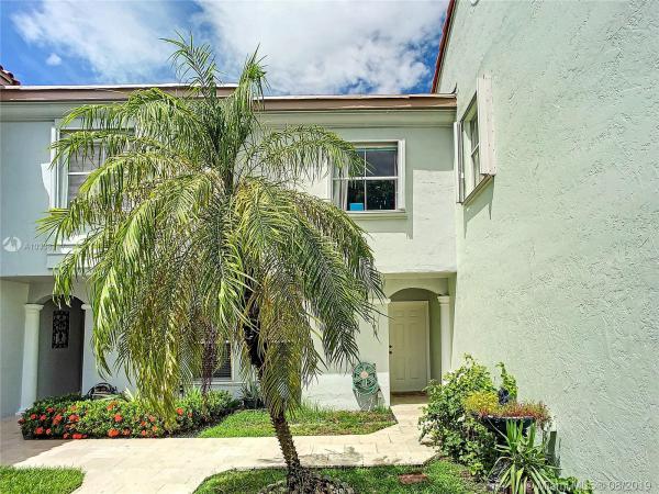 Marina Real, 12356 NW 11th Ln #1014, Tamiami, Florida 33182, image 2