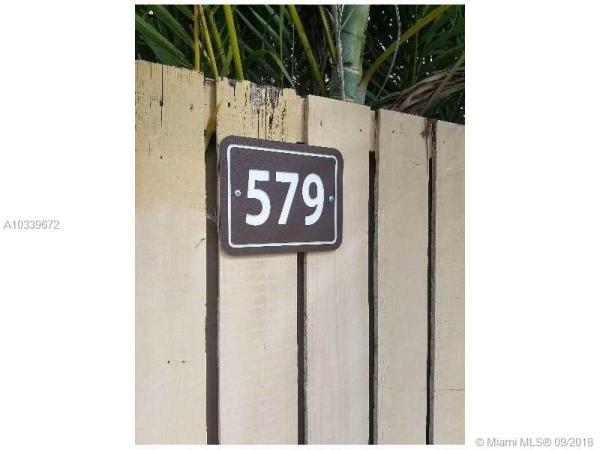 Waterside Luxury Townhomes, 579 Green Springs Pl, West Palm Beach, Florida 33409, image 2