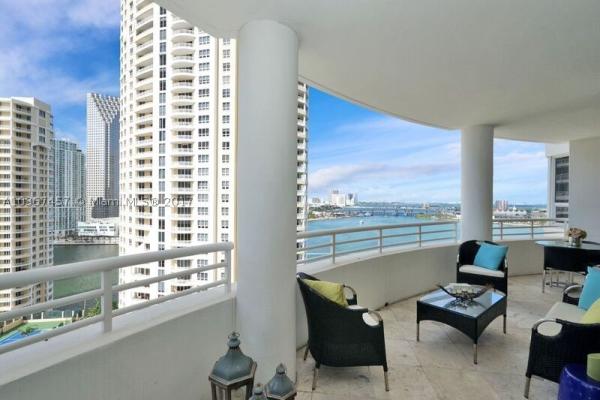 Two Tequesta Point, 808 Brickell Key Dr #1905, Miami, Florida 33131, image 1