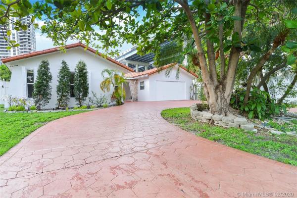 Golden Shores Ocean Boulevard Estates, 19150 N Bay Rd, Sunny Isles Beach, Florida 33160, image 2