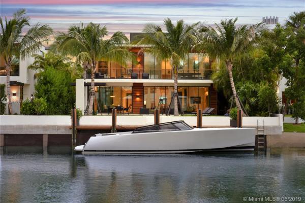 Nautilus, 4510 Pr, Miami Beach, Florida 33140, image 2