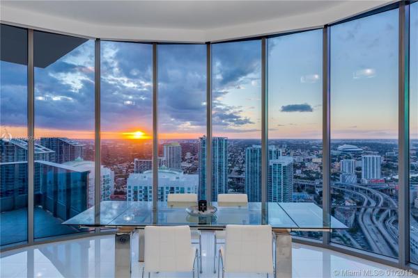 Epic Hotel & Residences, 200 Biscayne Boulevard Way #5302, Miami, Florida 33131, image 2